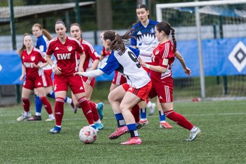 Bild 52 - F Hamburger SV 2 - SpVg Aurich : Ergebnis: 1:1